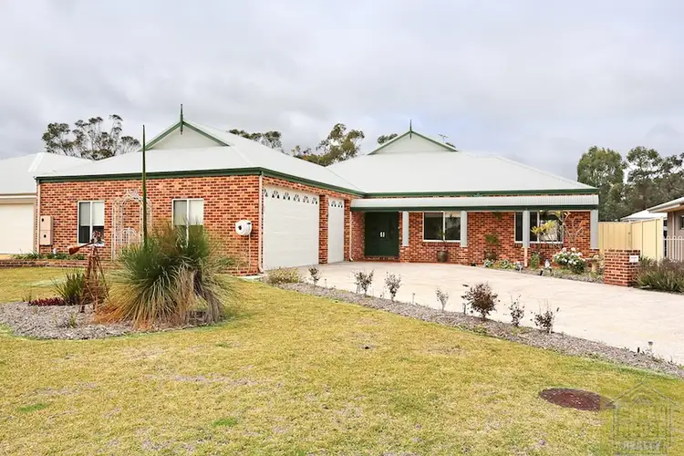 75 Midsummer Circle, Pinjarra WA 6208