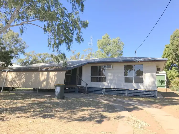 2 Leichhardt Drive, Moranbah QLD 4744