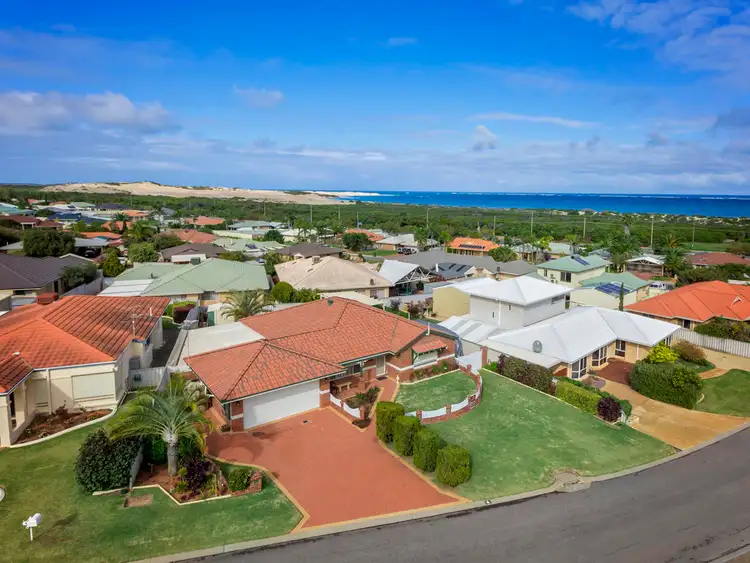 6 Turban Court, Wandina WA 6530