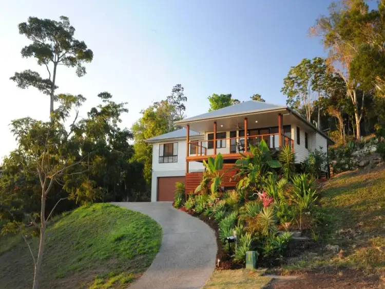 65 Country Rd