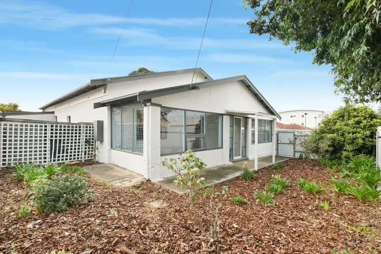 12 Grantley Avenue, Victor Harbor SA 5211