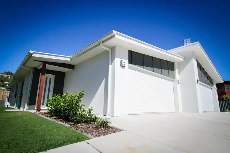 6 Springs Road, Agnes Water QLD 4677