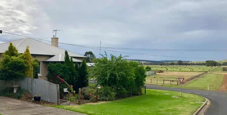 25 Hutton Street, Casterton VIC 3311