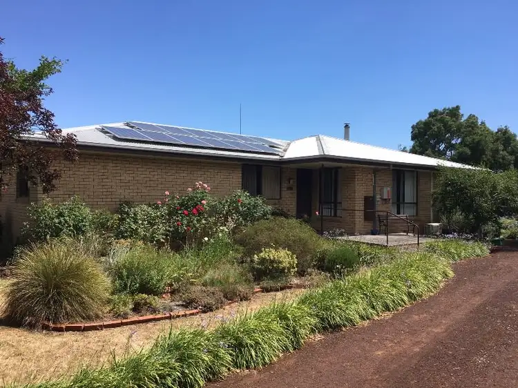 11A Robertson Street, Derrinallum VIC 3325