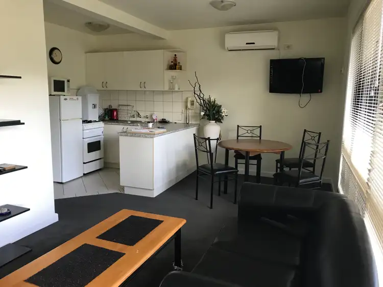 2/90 McKillop Street, Geelong VIC 3220