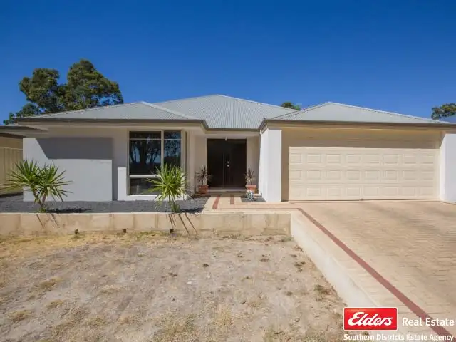 25 Christie Street, Collie WA 6225