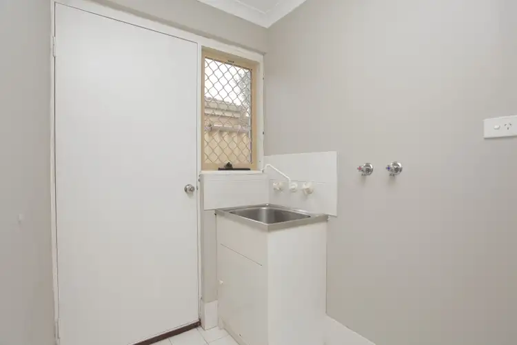 Fifth view of Homely unit listing, 2/11 Adamson Road, Brentwood WA 6153