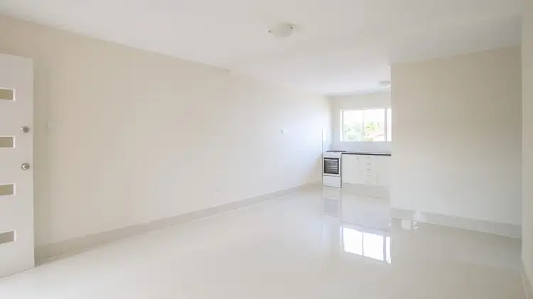 7/42 SWAIN STREET