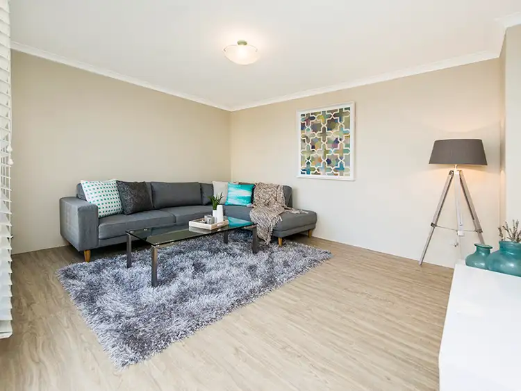 Sixth view of Homely townhouse listing, 2/124 Robert St, Como WA 6152