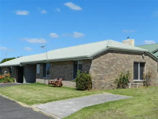 Main view of Homely unit listing, 4/2 Raglan Street, Somerset TAS 7322
