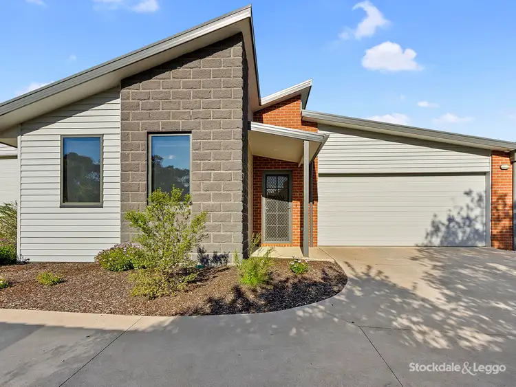 Second view of Homely townhouse listing, 3/37 Young Street, Leongatha VIC 3953