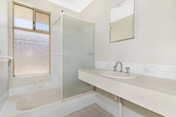 Fifth view of Homely unit listing, 8/6 Hawkins Street, Rockingham WA 6168