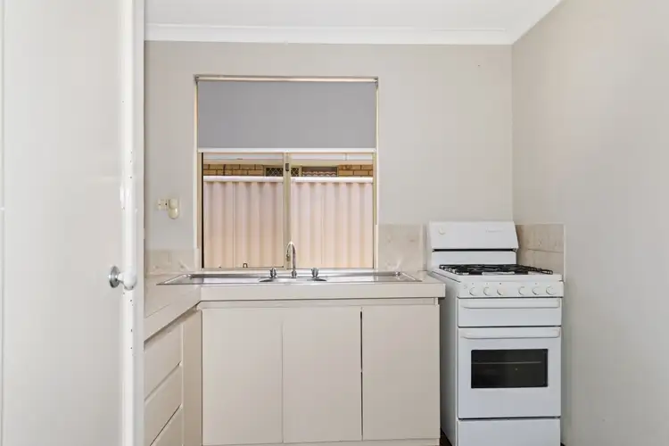 Seventh view of Homely unit listing, 8/6 Hawkins Street, Rockingham WA 6168