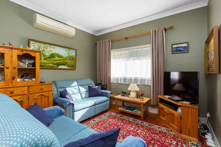 Fifth view of Homely house listing, 4 Windermere Avenue, Charmhaven NSW 2263