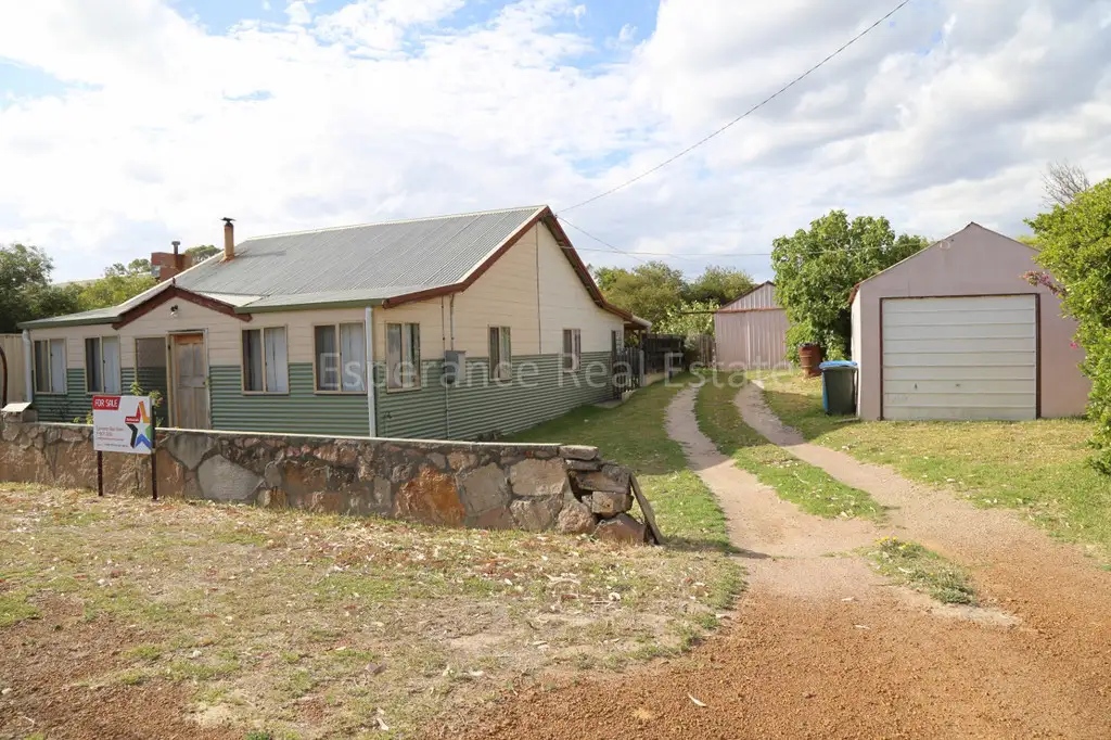 Main view of Homely house listing, 39 Leake Street, Esperance WA 6450