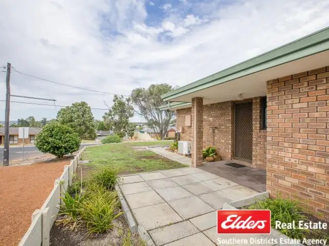 Fourth view of Homely unit listing, 5A Coverley Drive, Collie WA 6225