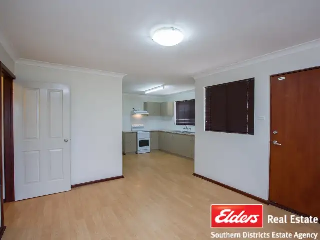 Sixth view of Homely unit listing, 5A Coverley Drive, Collie WA 6225