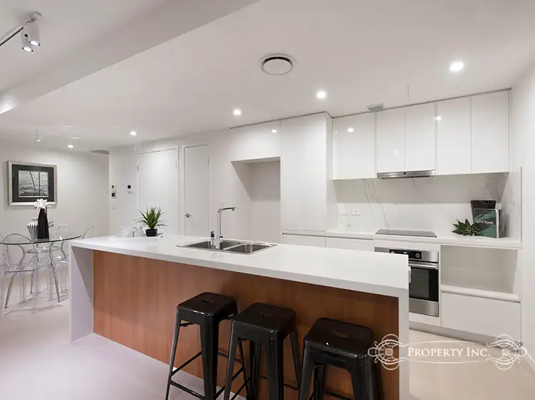 Main view of Homely unit listing, 3/10 Gary Street, Morningside QLD 4170