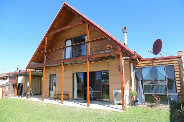 9 Wildcherry Avenue, Castletown WA 6450