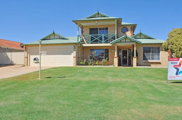 39 Seaview Boulevard, Wandina WA 6530