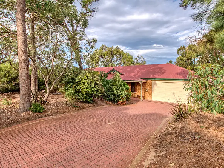 2 Ironmonger Court, Wellard WA 6170