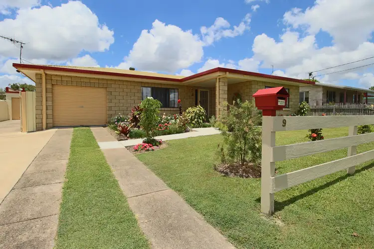 9 Marlin Way, Tin Can Bay QLD 4580