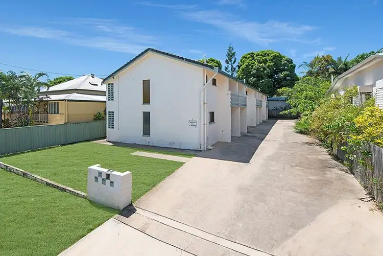 5 PLANT STREET, West End QLD 4810