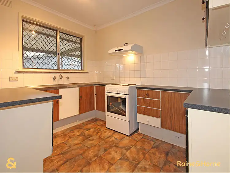 Fifth view of Homely house listing, 5 Kenna Court, Reynella SA 5161