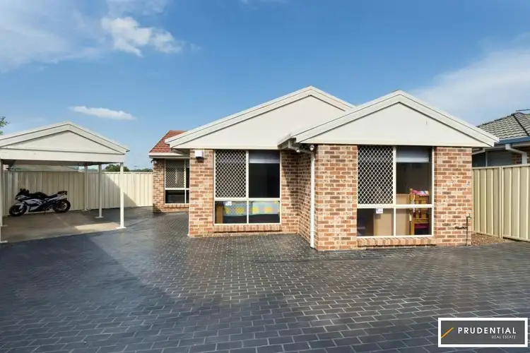 18 McLaren Place, Ingleburn NSW 2565