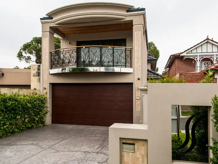 55A Swanview Tce, South Perth WA 6151