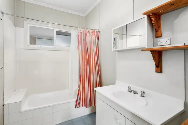 Fifth view of Homely house listing, 2 TULKARA STREET, Manly West QLD 4179