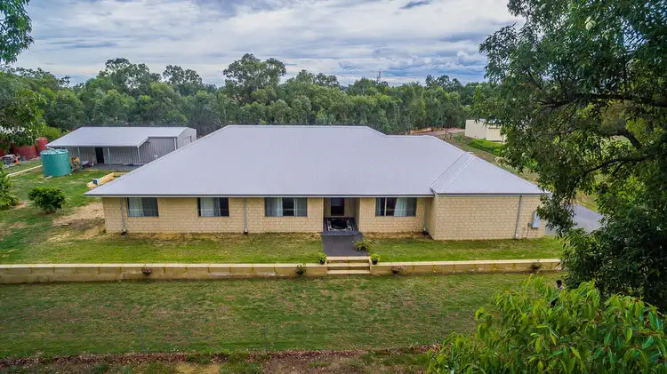 184 Cardup Siding Rd, Byford WA 6122