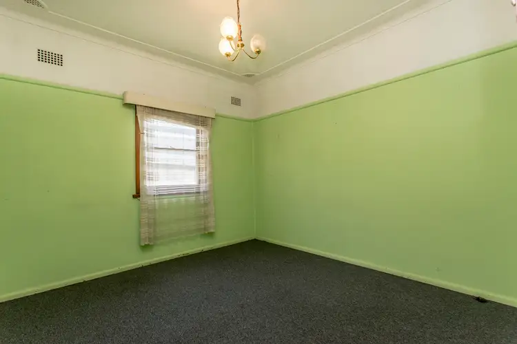 Fifth view of Homely house listing, 18 Gladys Street, Kingswood NSW 2747