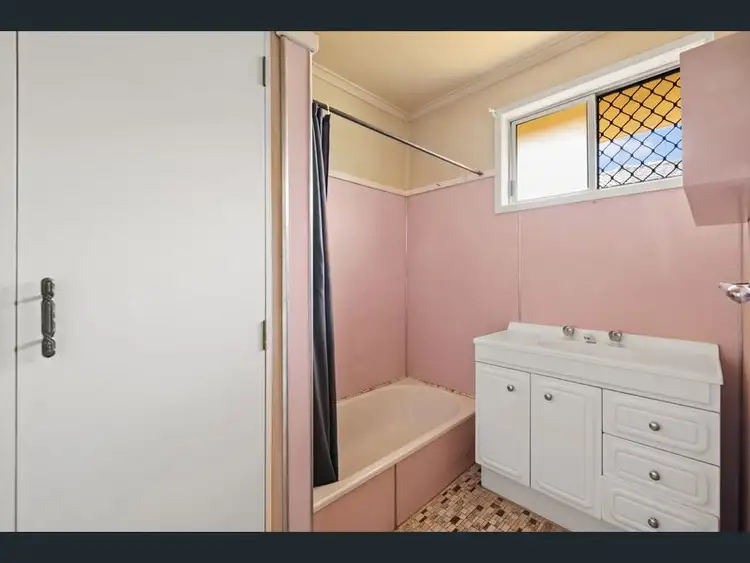 Sixth view of Homely house listing, 39 Phyllis St, Harristown QLD 4350