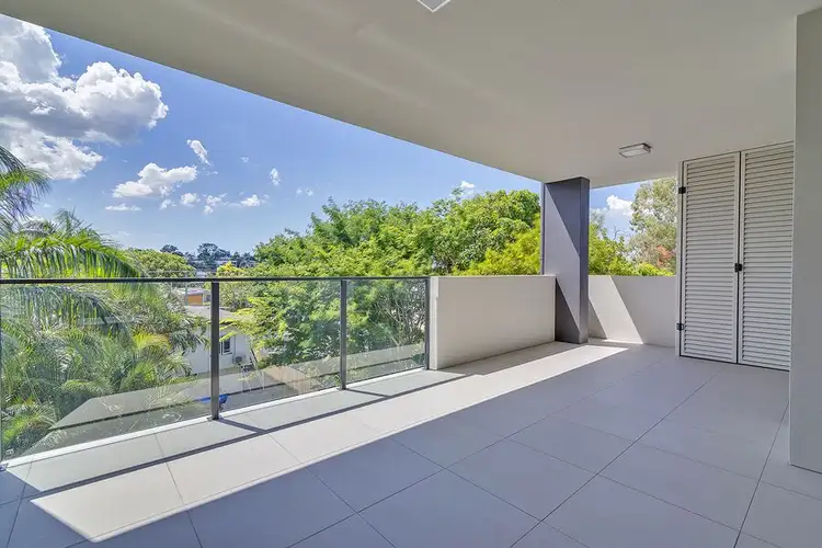 205/10-18 Bridge Street