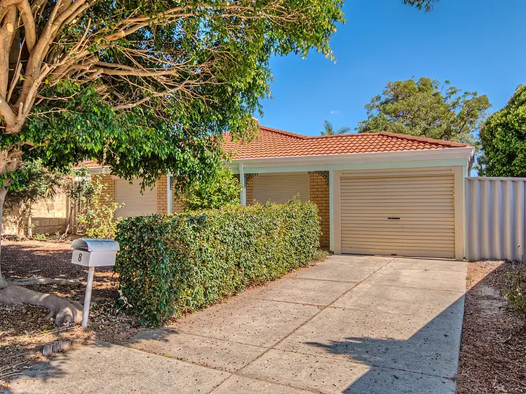 8 Chipper View, Parmelia WA 6167