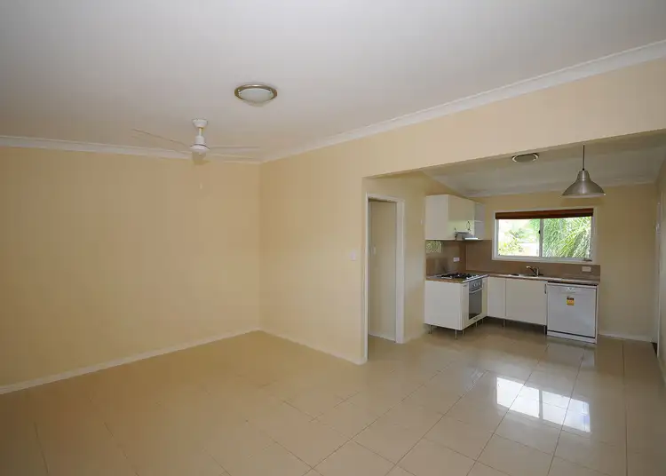 Third view of Homely block of units listing, 376 Esplanade, Scarness QLD 4655