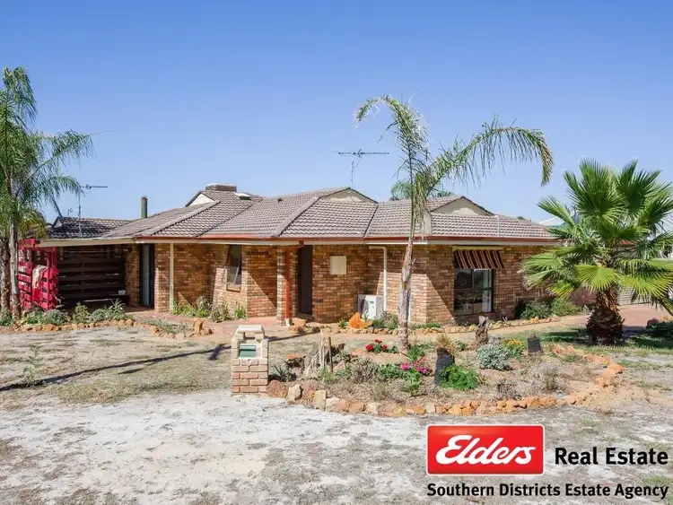 9 Crampton Street, Collie WA 6225