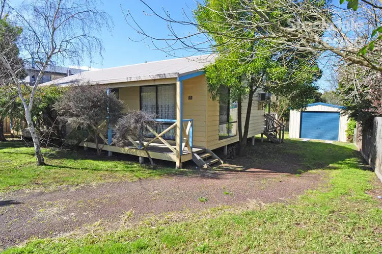 10 Nautilus Road, Inverloch VIC 3996