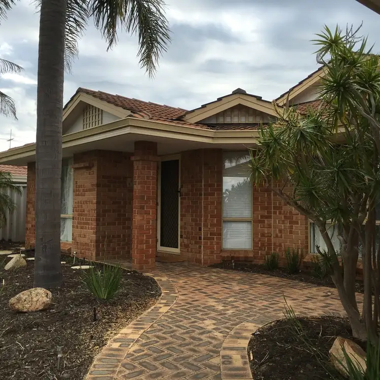 2 Bowstring Place, Joondalup WA 6027