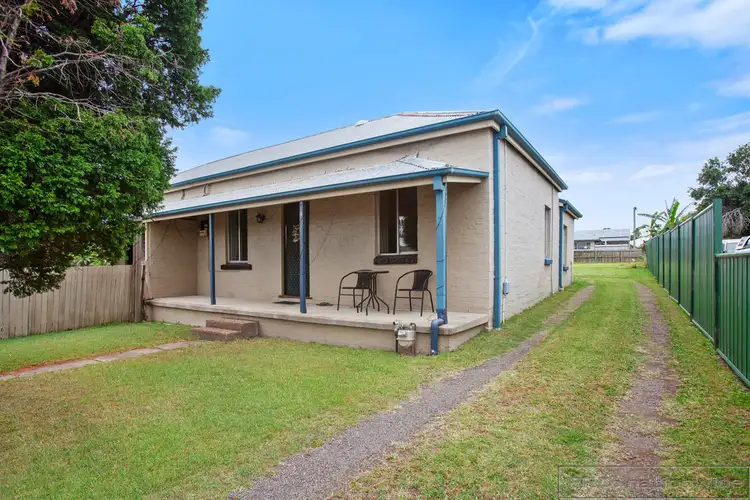 9 Young Street, East Maitland NSW 2323
