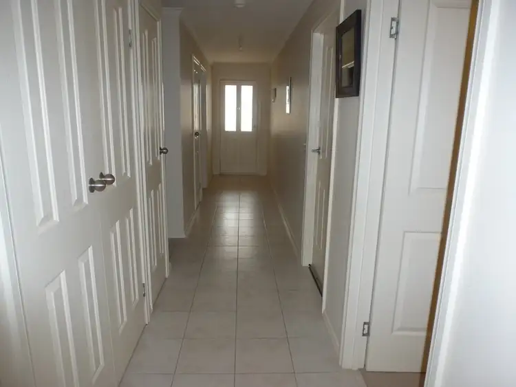 Sixth view of Homely unit listing, 2 / 6 Queens Avenue, Ararat VIC 3377