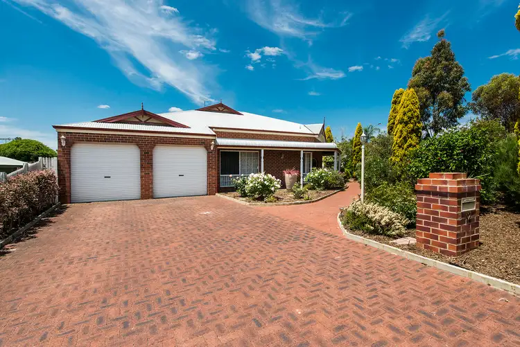 12 Flanders Court, Greenmount WA 6056