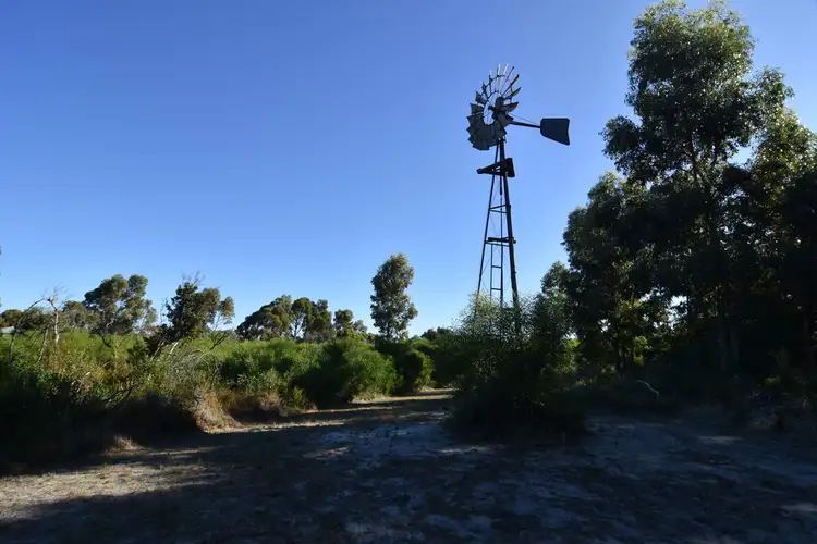 Lot 166 Barook Rd, Pink Lake WA 6450