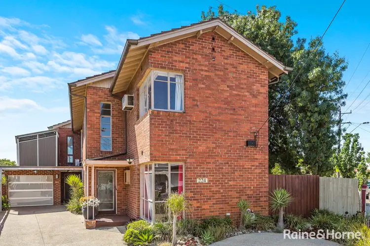 224 Douglas Parade, Newport VIC 3015