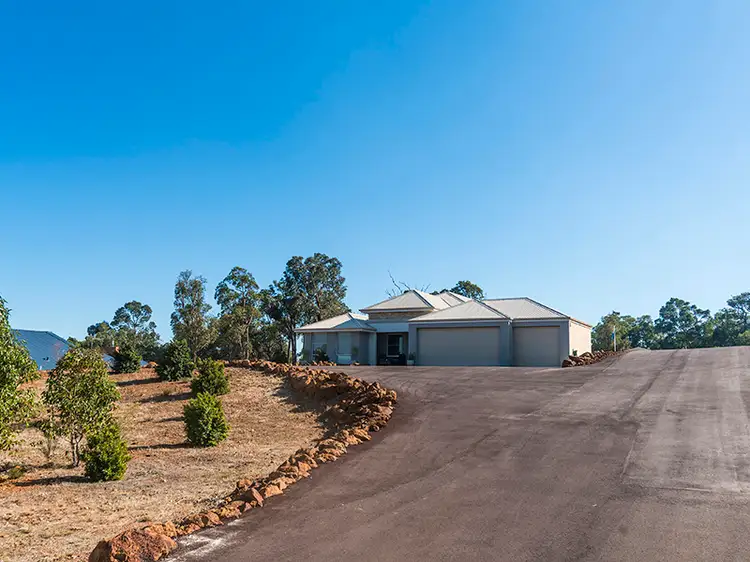 Second view of Homely house listing, 25 Observation Circle, Bedfordale WA 6112