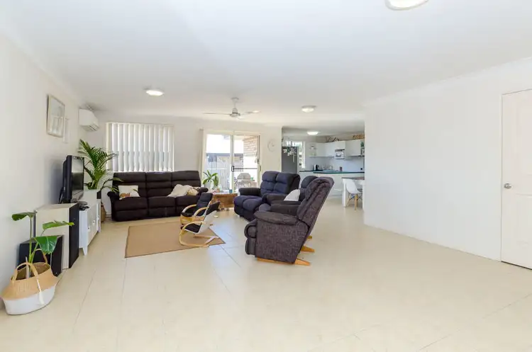 Sixth view of Homely house listing, 7 Dorinda Close, Clinton QLD 4680
