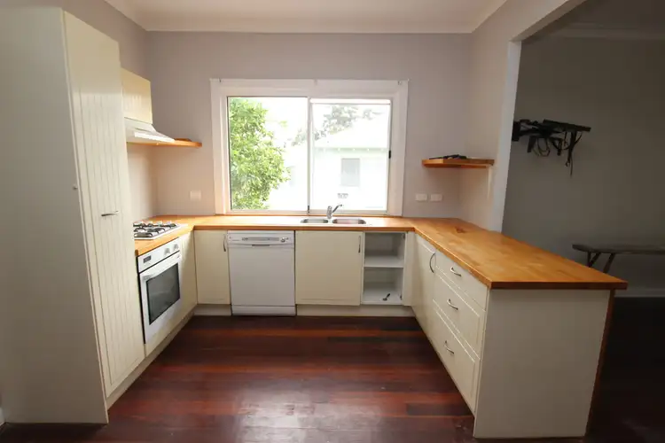 Sixth view of Homely house listing, 3 Fitzpatrick Pl, Waroona WA 6215