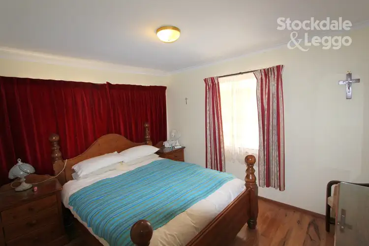 Fifth view of Homely house listing, 1 Eveline Court, Mirboo North VIC 3871