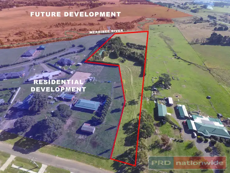 25 Hogan Road, Ballan VIC 3342